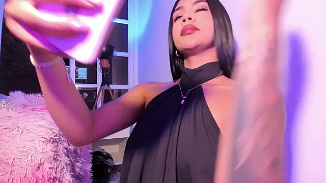 AntonellaRossi 现场XXX聊天