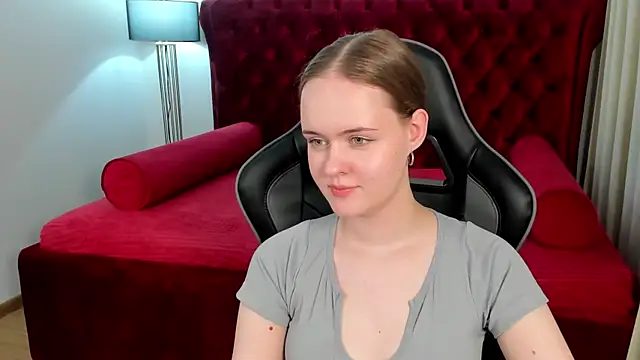 AdaRune's Live XXX Chat