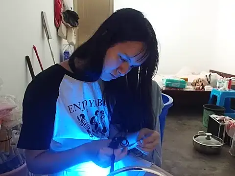 แชท XXX สดของ RebelAura