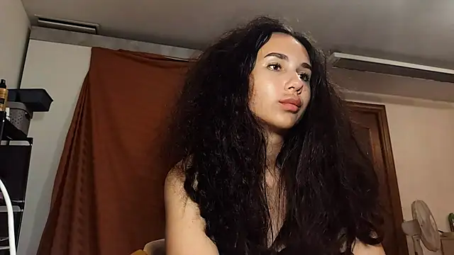 Živý XXX chat HazyLoom
