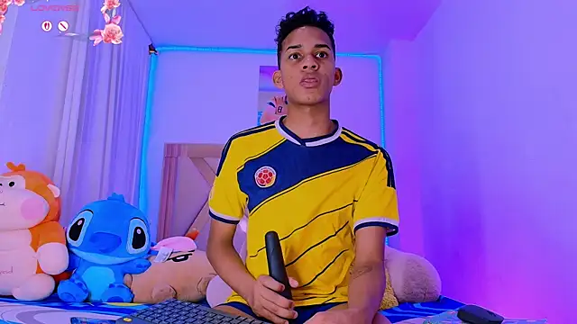 Chat +18 de dilan_alfonzo ao vivo