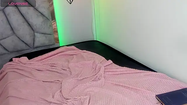 Addyy_02's Live XXX Chat