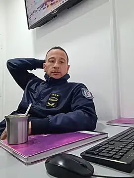 poli1910 Webcam show