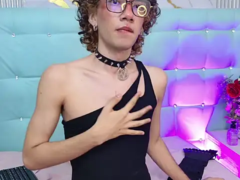 Czat XXX na żywo – AustinReed17