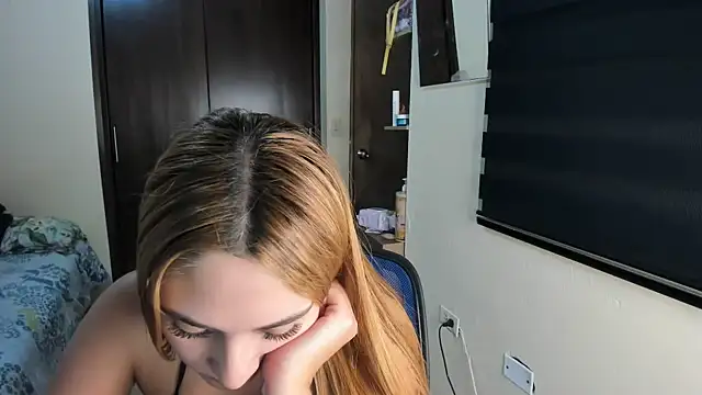 دردشة Amy_Walker الجنسية المباشرة