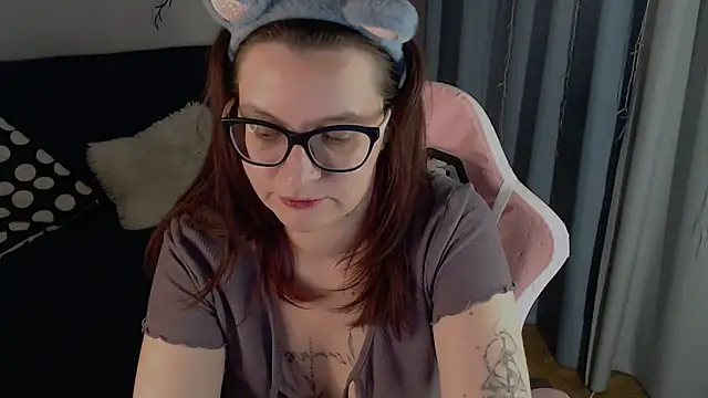 Milaniya_Poolys – Live XXX-chat