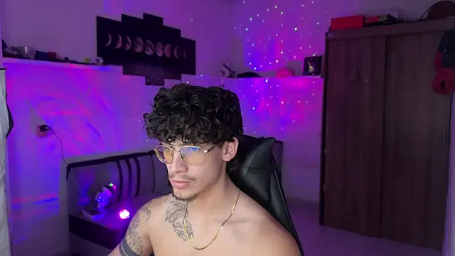 Chat XXX en directo de Kisan_Smith