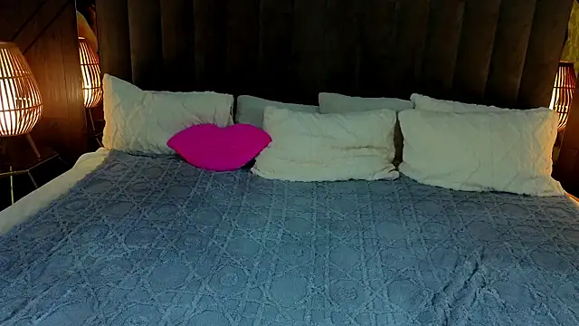 KatrinMilly élő XXX-chatje