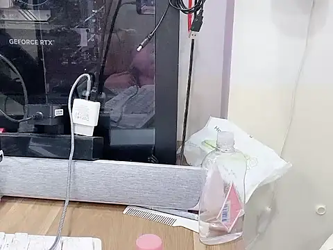 XXX chat uživo modela Yuyu-baobei
