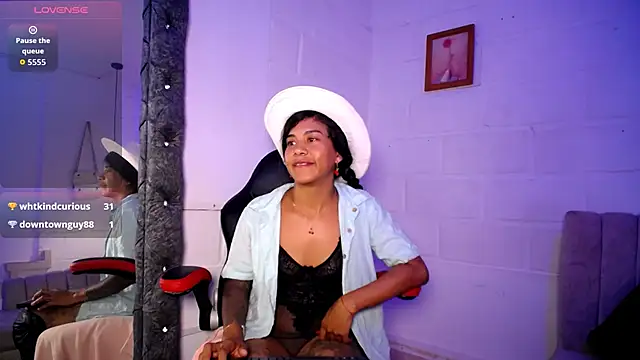 Zendaya_dl live XXX chat