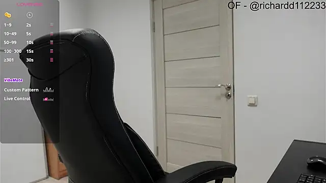 Richard_Dullas 라이브 XXX 채팅