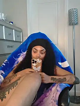 צ'אט XXX בשידור חי של butterflybootyy