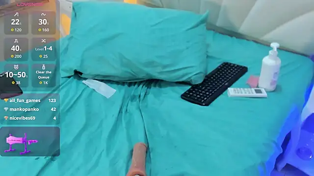 Nahomyrain's Live XXX Chat