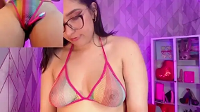AndreaLoveeX 现场XXX聊天