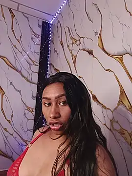 sexy_brunette_12 Adlı Modelin Canlı XXX Sohbeti