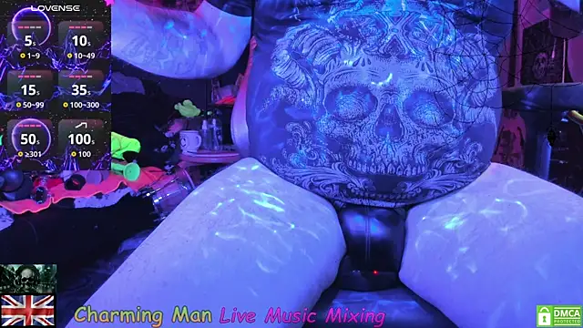 Charming__ManのライブXXXチャット