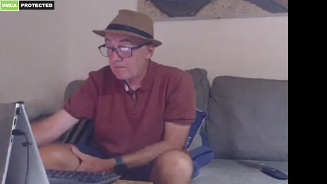 bluedae1 – Naživo XXX chat