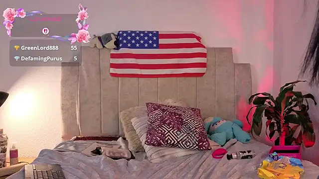 Emilly-hall's Webcam Show