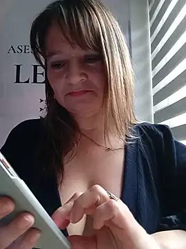 Czat XXX na żywo – KAREN--03