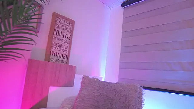 Chat XXX en directo de dakotaa_01