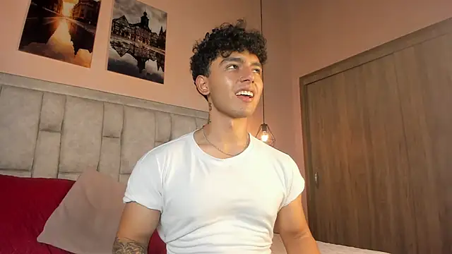 Chat +18 de Kairoxxx_ ao vivo