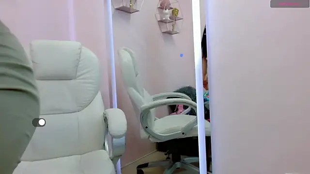 SHARONCUTE_F1: онлайн-секс-чат