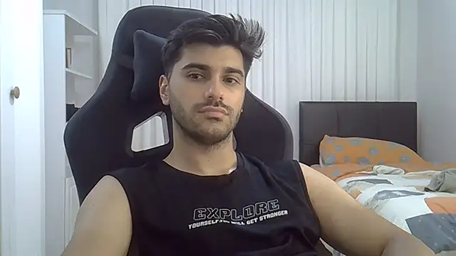 Show modela ciceroable na web-kameri