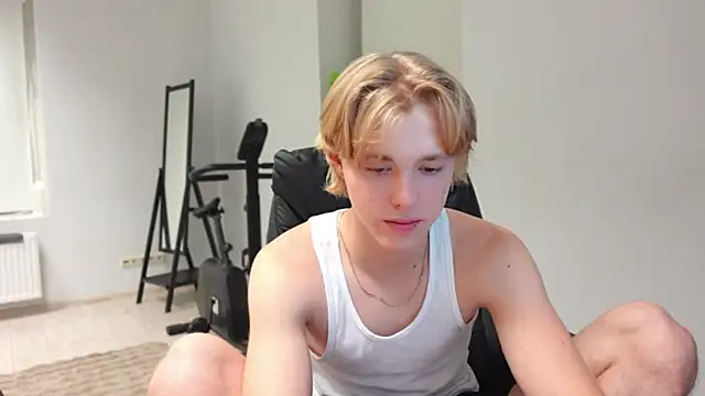 Živý XXX chat Eddie_Soltero