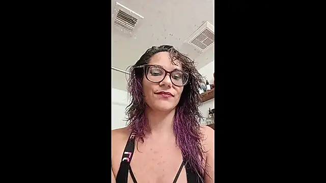 MamaB88's Live XXX Chat