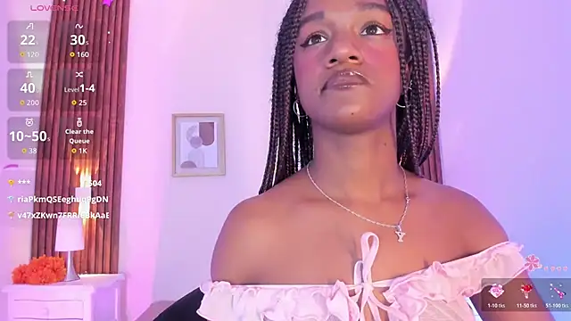 Chat XXX en directo de Chloebrunnie