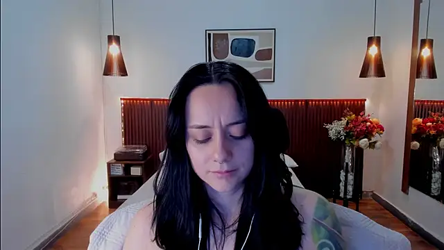 KatherineBond 现场XXX聊天