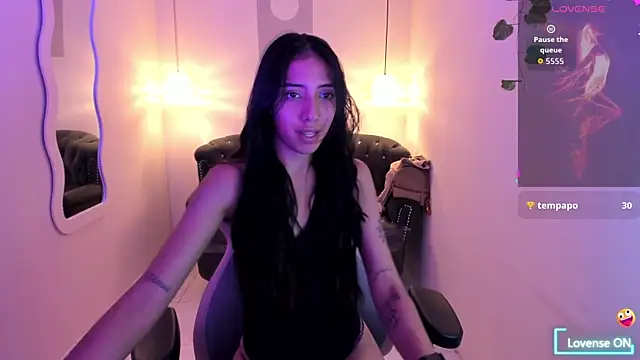 Nicole_jade live XXX chat