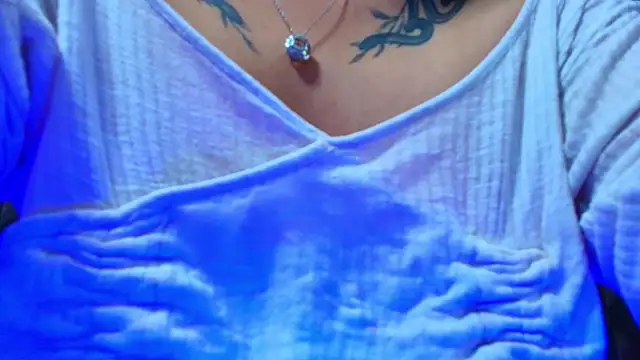 LiaHarryis Chat XXX in diretta