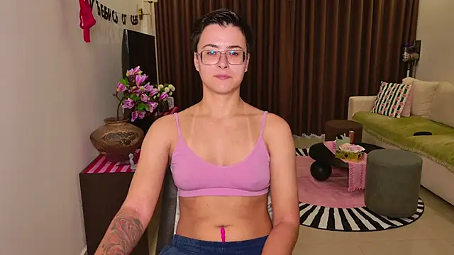 SashaNotFound's Live XXX Chat