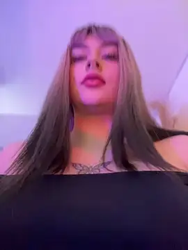 cute__cherry_ Adlı Modelin Canlı XXX Sohbeti