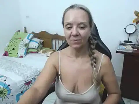 yeslluisa's Live XXX Chat