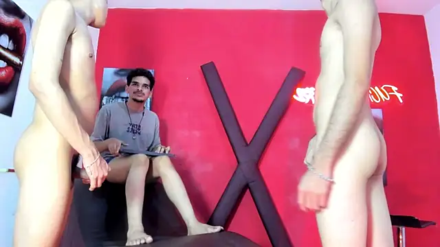LOVE_KING1 – Naživo XXX chat