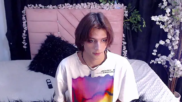 oli_dusk XXX чат на живо