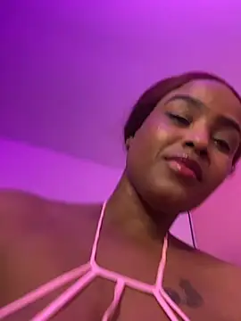Ayla_Noir's Live XXX Chat
