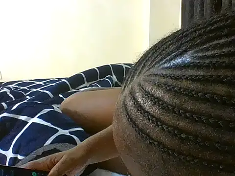 Sexy-thick's Live XXX Chat