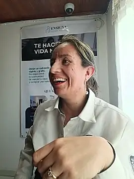 Valentina--1 লাইভ XXX চ্যাট