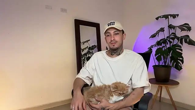 Noah_and_Steven Show Webcam