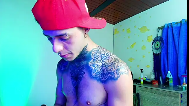7_Saturno_7 Adlı Modelin Canlı XXX Sohbeti