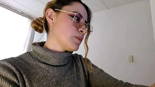 Juls_winter_ XXX чат на живо