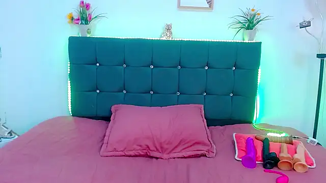 candy_lux_'s Live XXX Chat
