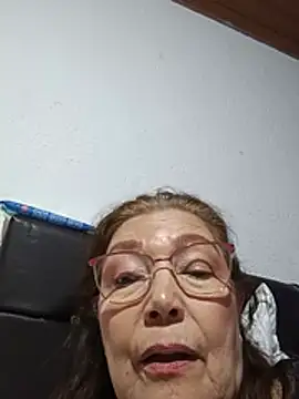 Vicky_Rosse: онлайн-секс-чат