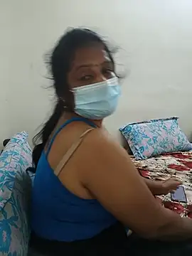 tamil_manjalmaami's Live XXX Chat