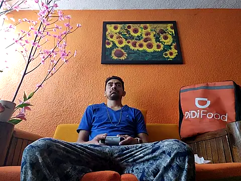 MexaCamGuy's Webcam Show