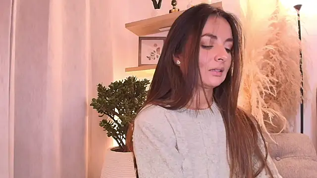Briana_hill_のウェブカメラショー
