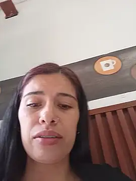 Nathaly_12's Live XXX Chat